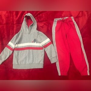 Gymboree Boys 2 piece Set
